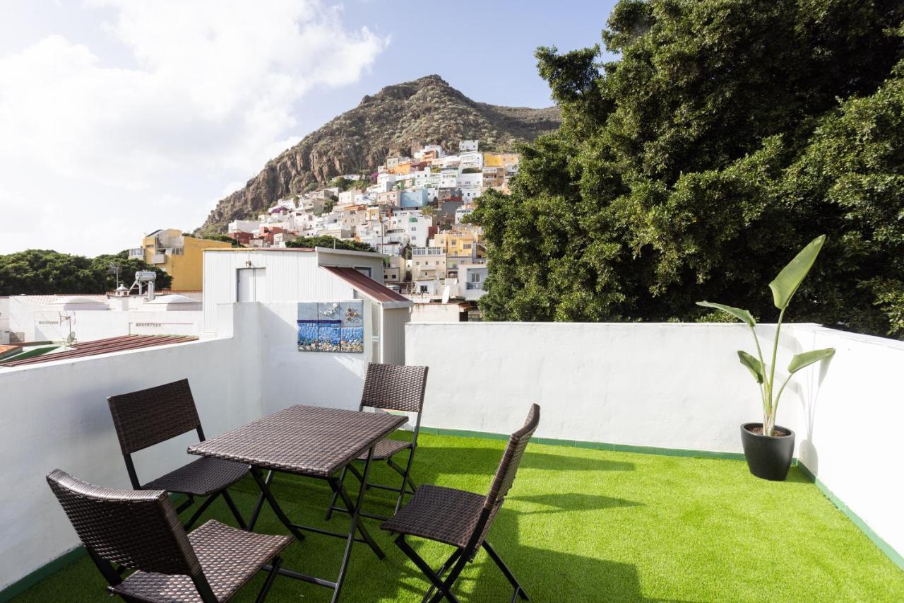 Sunny Island Casita