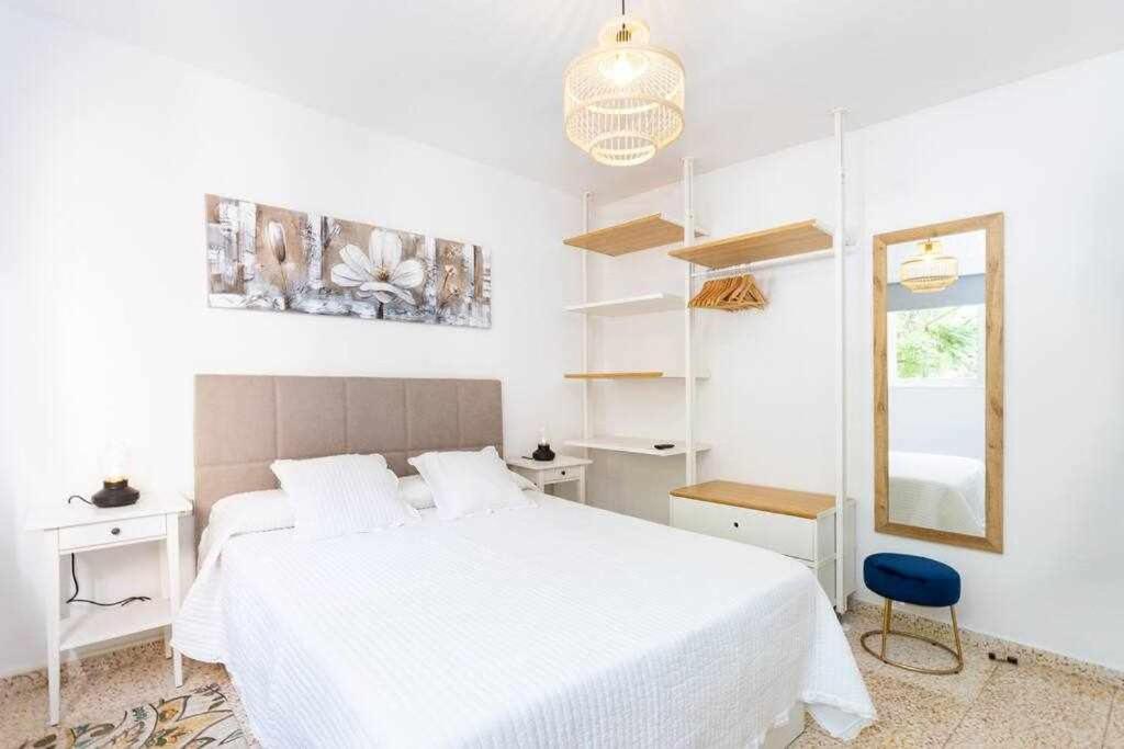 Sunny Island Casita